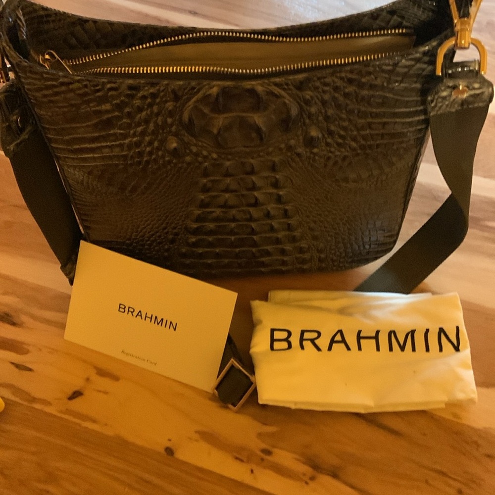 Brahmin-Crocodile Pattern Shoulder Bag. Leis Hunter Melbourne Bag w/Nylon strap - Picture 6 of 9
